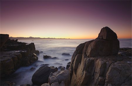 simsearch:862-03808542,k - Sunrise at Plettenberg Bay, Western Cape, South Africa Fotografie stock - Rights-Managed, Codice: 862-03808524