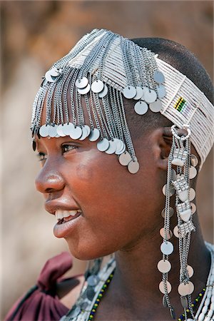 simsearch:862-03808656,k - A Maasai girl from the Kisongo clan wearing an attractive beaded headband. Stock Photo - Rights-Managed, Code: 862-03808716