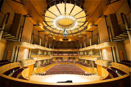 Canada, British Columbia, Vancouver, Chan Centre concert hall for the performing arts, UBC campus (University of British Columbia Vancouver). Foto de stock - Con derechos protegidos, Código: 862-03820245