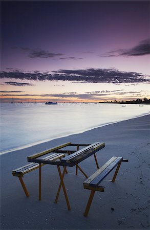 simsearch:862-03887139,k - Dunsborough beach at dawn, Western Australia, Australia Foto de stock - Con derechos protegidos, Código: 862-03887111