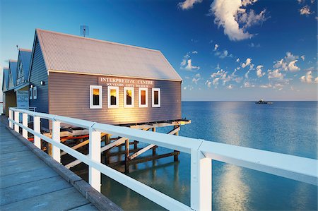 simsearch:862-03887139,k - Busselton pier at dawn, Western Australia, Australia Foto de stock - Con derechos protegidos, Código: 862-03887136