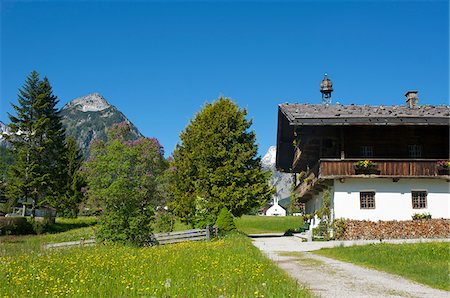 Farmhouse in Pertisau, Lake Achensee, Tyrol, Austria Stock Photo - Rights-Managed, Code: 862-03887309