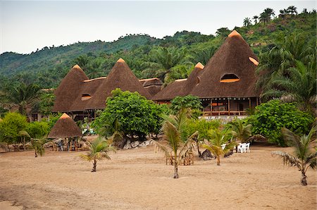 rainforest lodge - Burundi. The boutique blue bay resort on the shores of lake Tanganyika provides luxury accommodation to visitors. Stock Photo - Rights-Managed, Code: 862-03887444