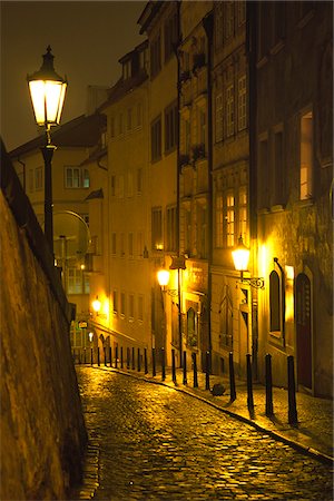 simsearch:862-03360982,k - Night time street scene in The Little Quarter, Prague, Czech Republic. Stock Photo - Rights-Managed, Code: 862-03887562