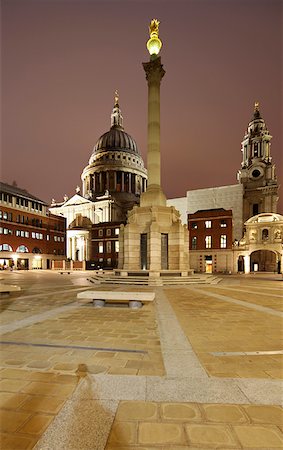 st paul's church - St. Pauls Cathedral, Londres, à partir de Paternoster Square. Photographie de stock - Rights-Managed, Code: 862-03887610