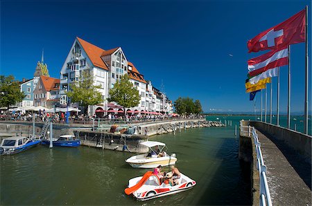 simsearch:862-03887941,k - Harbour of Friedrichshafen, Lake Constance, Baden-Wuerttemberg, Germany Stock Photo - Rights-Managed, Code: 862-03888069