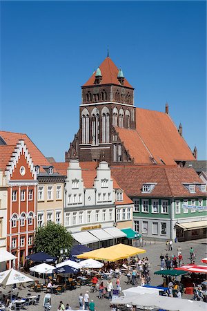 simsearch:862-03887941,k - Market square and St. Mary Church, Greifswald, Mecklenburg-Western Pomerania, Germany Stock Photo - Rights-Managed, Code: 862-03888203