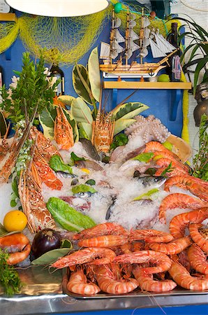 simsearch:862-03888362,k - Poissons et fruits de mer dans une taverne à Rethymnon, Crète, Grèce Photographie de stock - Rights-Managed, Code: 862-03888336