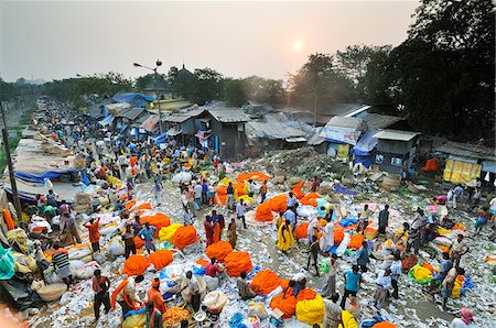 Flower Market near Howrah bridge. Kolkata (Calcutta), India Stock Photo - Rights-Managed, Code: 862-03888432