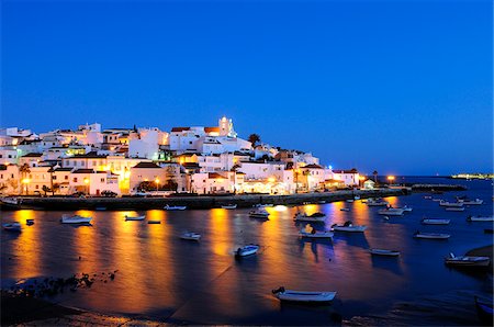 portuguese house without people - Ferragudo, a little fishing village, at dusk, Algarve, Portugal Stock Photo - Rights-Managed, Code: 862-03889047