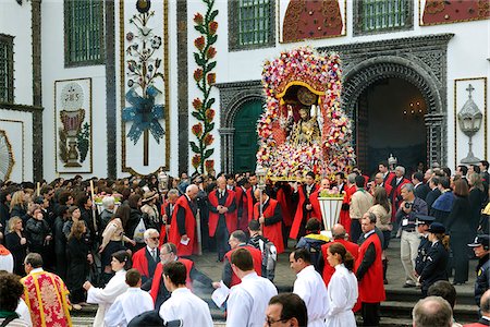 procesión - Procession of the Holy Christ festivities at Ponta Delgada. Sao Miguel, Azores islands, Portugal Foto de stock - Con derechos protegidos, Código: 862-03889206