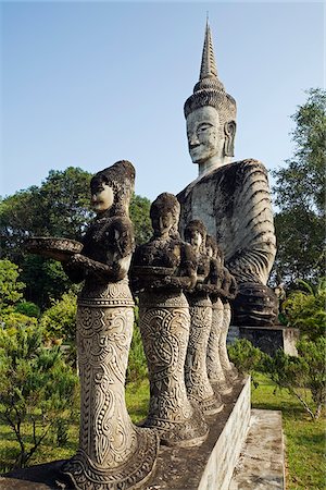 simsearch:862-03889836,k - Thaïlande, Nong Khai, Nong Khai. Sculptures dans le parc de sculptures de Sala Kaew Ku - un jardin surréaliste des sculptures géantes en style hindo-bouddhiste. Photographie de stock - Rights-Managed, Code: 862-03889829