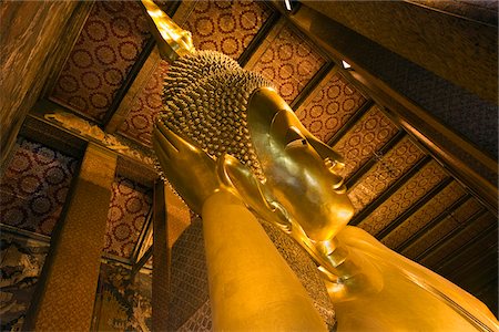 simsearch:862-05999506,k - Thailand, Bangkok.  Reclining Buddha statue at Wat Pho. Stock Photo - Rights-Managed, Code: 862-03889874