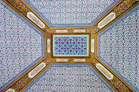 simsearch:862-03355075,k - Blue tiles at Topkapi, a UNESCO World Heritage Site. Istanbul, Turkey Stock Photo - Rights-Managed, Code: 862-03889942