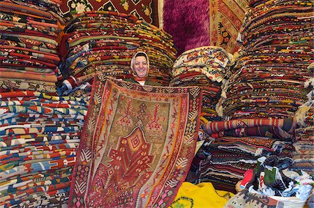 simsearch:862-03889999,k - Fournisseur de tapis à Fethiye, Aegean, Côte Turquoise, Turquie Photographie de stock - Rights-Managed, Code: 862-03890009