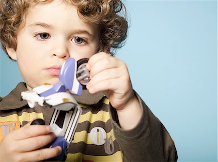 simsearch:877-06833387,k - Little boy playing Stock Photo - Rights-Managed, Code: 877-06834021