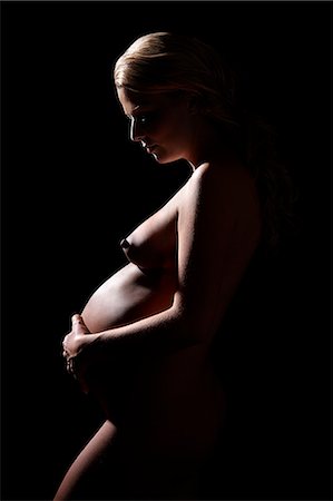 simsearch:877-06834121,k - Naked pregnant woman Photographie de stock - Rights-Managed, Code: 877-06834115