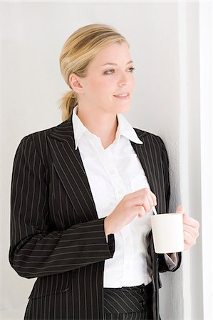 simsearch:6108-05856479,k - Businesswoman thinking Stock Photo - Rights-Managed, Code: 877-06832737