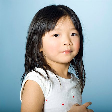 simsearch:877-06833378,k - Portrait of little girl Foto de stock - Con derechos protegidos, Código: 877-06833322