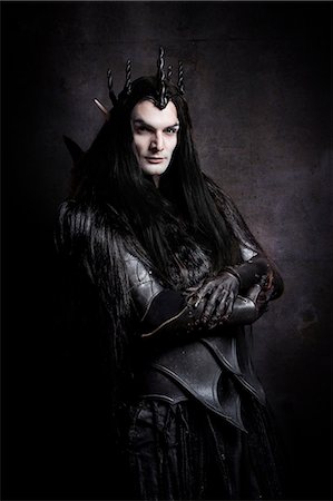 fur (animal hair) - Dark Elf lord Photographie de stock - Rights-Managed, Code: 877-07460632