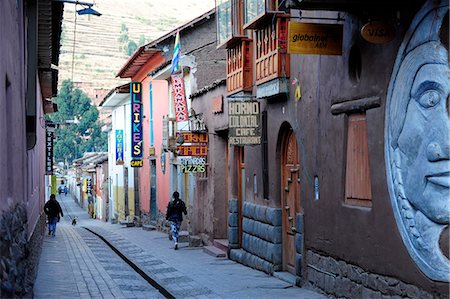 simsearch:877-08026499,k - A street of Pisac village in Peru,South America Foto de stock - Con derechos protegidos, Código: 877-08026600