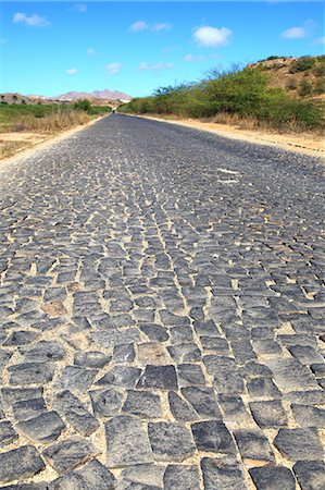 simsearch:877-08129007,k - Cabo Verde, Boa Vista island. Road. Foto de stock - Con derechos protegidos, Código: 877-08127993