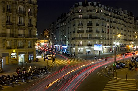 empreinte (marque) - France, Paris, Gare de Lyon area, Boulevard Diderot, night Photographie de stock - Rights-Managed, Code: 877-08128091