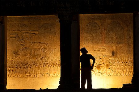 simsearch:877-08128746,k - Camdodia, Siem Reap Province, Siem Reap Town, Angkor Temples, Site World Heritage of Humanity by Unesco in 1992, Angkor Wat temple (12th century), central temple, sculpted bas-reliefs Stock Photo - Rights-Managed, Code: 877-08128237