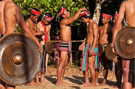 Camdodia, Ratanakiri Province, Kachon village, traditional folk group from the Kroeung tribe Stock Photo - Rights-Managed, Code: 877-08128321