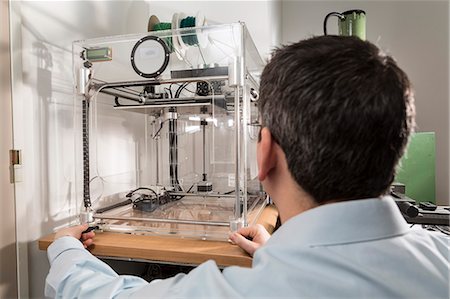 3D printer set up in a robotic club. France Stock Photo - Rights-Managed, Code: 877-08128719