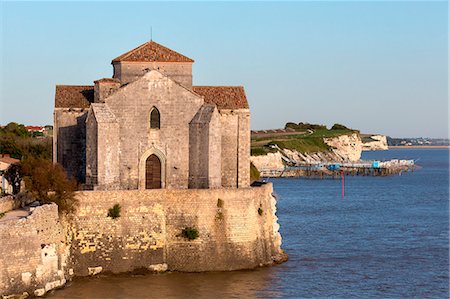 simsearch:877-08129071,k - France, Charente-Maritime (17), Talmont-sur-Gironde, Sainte-Radegonde church Stock Photo - Rights-Managed, Code: 877-08897826