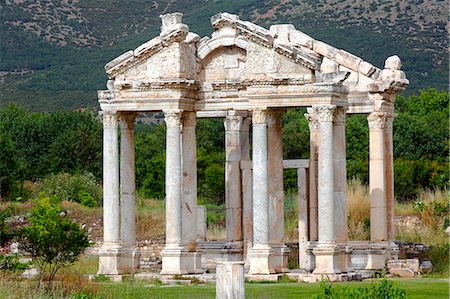 simsearch:877-08898184,k - Turkey, province of Aydin (area of Denizli), Geyre, archeological site of Aphrodisias, the tetrapylon Foto de stock - Con derechos protegidos, Código: 877-08898130