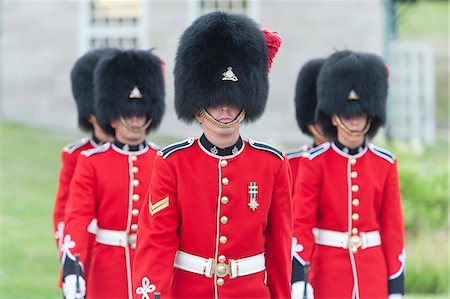 Canada. Province of Quebec. Quebec town. The Citadel shelters the 22nd Royal Regiment, the only French-speaking regiment of Canada. The changing of the guard Stockbilder - Lizenzpflichtiges, Bildnummer: 877-08898493