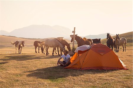 simsearch:879-09020722,k - Europe,Italy,Umbria,Perugia district, Castelluccio di Norcia Sibillini Ranch Photographie de stock - Rights-Managed, Code: 879-09020708