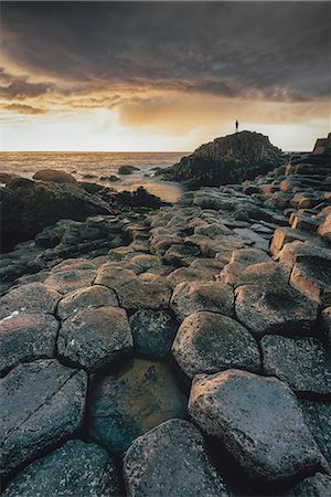 simsearch:400-07299161,k - Giant's Causeway, County Antrim, Ulster region, northern Ireland, United Kingdom. Iconic basalt columns. Foto de stock - Direito Controlado, Número: 879-09020805