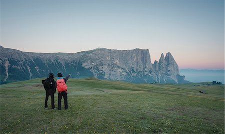 seiser alm - Alpe di Siusi/Seiser Alm, Dolomites, South Tyrol, Italy. Sunrise on the Alpe di Siusi Foto de stock - Con derechos protegidos, Código: 879-09020801