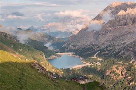 Sentiero delle Alte Creste, Arabba / Canazei, Trento / Belluno, Trentino Alto Adige / Veneto, Italy, Europe Foto de stock - Con derechos protegidos, Código: 879-09020884