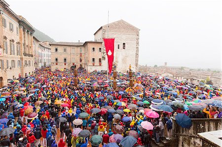 Europe,Italy,Umbria,Perugia district,Gubbio. The crowd and the Race of the Candles Stock Photo - Rights-Managed, Code: 879-09032914