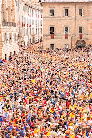 Europe,Italy,Umbria,Perugia district,Gubbio. The crowd and the Race of the Candles Stock Photo - Rights-Managed, Code: 879-09032924
