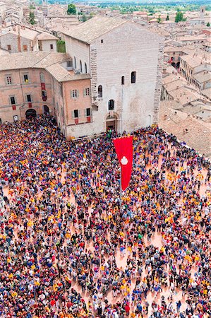 Europe,Italy,Umbria,Perugia district,Gubbio. The crowd and the Race of the Candles Stock Photo - Rights-Managed, Code: 879-09032938