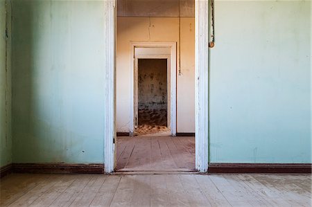 ghost town ,Kolmanskop, Namibia, africa Photographie de stock - Rights-Managed, Code: 879-09033116