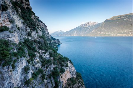 simsearch:879-09191749,k - Garda Lake, Lombardia, Italy, Europe Photographie de stock - Rights-Managed, Code: 879-09033156
