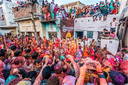 simsearch:400-08833647,k - Asia, India, Uttar Pradesh, Nandgaon, Lathmar Holi festival Photographie de stock - Rights-Managed, Code: 879-09033234