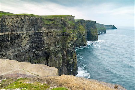 Cliffs of Moher, Liscannor, Munster, Co.Clare, Ireland, Europe. Photographie de stock - Rights-Managed, Code: 879-09033246