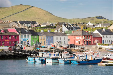 View of Portmagee, Iveragh Peninsula, Co.Kerry, Munster, Ireland, Europe. Photographie de stock - Rights-Managed, Code: 879-09033251