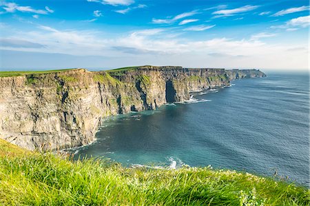 simsearch:879-09033247,k - Cliffs of Moher, Liscannor, Co. Clare, Munster province, Ireland. Stock Photo - Rights-Managed, Code: 879-09033350