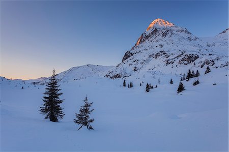 simsearch:879-09033432,k - Colbricon lakes, Pale of San Martino, Dolomites, Trentino-Alto Adige, Italy. Stock Photo - Rights-Managed, Code: 879-09033408