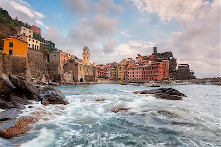 stormy sea boat - sea storm in Vernazza, Cinque Terre, Liguria, Italy Stock Photo - Rights-Managed, Code: 879-09033555