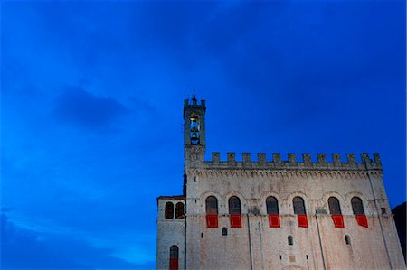 simsearch:879-09189157,k - Europe,Italy,Perugia district,Gubbio. Square at dusk. Stock Photo - Rights-Managed, Code: 879-09043164