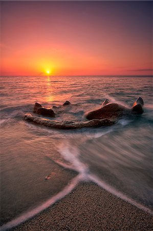 stromboli island - Tropea, Calabria, Italy. Orange sunset at Tropea's beach Photographie de stock - Rights-Managed, Code: 879-09043327
